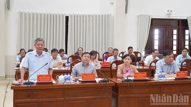 Thông qua dự thảo báo cáo kết quả kiểm tra (đợt 2) đối với Ban Thường vụ Tỉnh ủy Đồng Tháp và Vĩnh Long Thông qua dự thảo báo cáo kết quả kiểm tra (đợt 2) đối với Ban Thường vụ Tỉnh ủy Đồng Tháp và Vĩnh Long