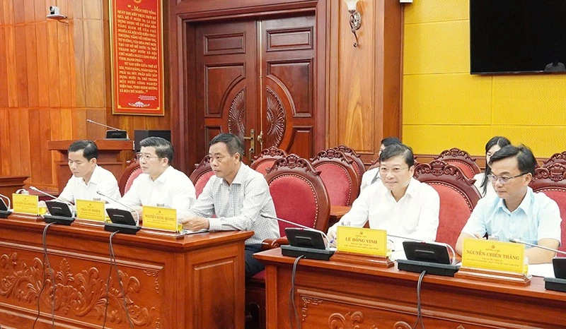 Thông qua Dự thảo Báo cáo kết quả kiểm tra đợt 2 đối với Ban Thường vụ Tỉnh ủy Quảng Trị Thông qua Dự thảo Báo cáo kết quả kiểm tra đợt 2 đối với Ban Thường vụ Tỉnh ủy Quảng Trị