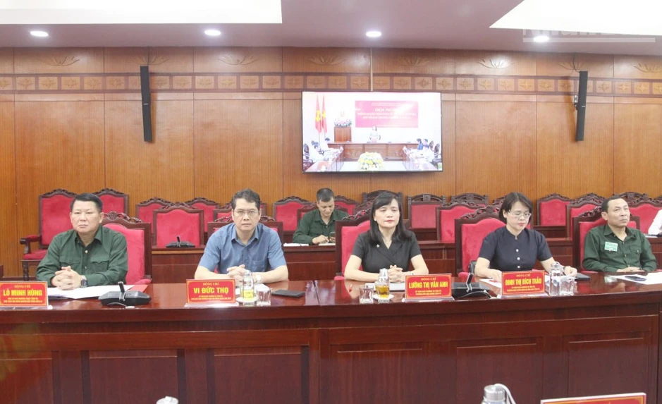 Thông qua dự thảo báo cáo kết quả kiểm tra đợt 2 đối với Ban Thường vụ Tỉnh ủy Sơn La Thông qua dự thảo báo cáo kết quả kiểm tra đợt 2 đối với Ban Thường vụ Tỉnh ủy Sơn La