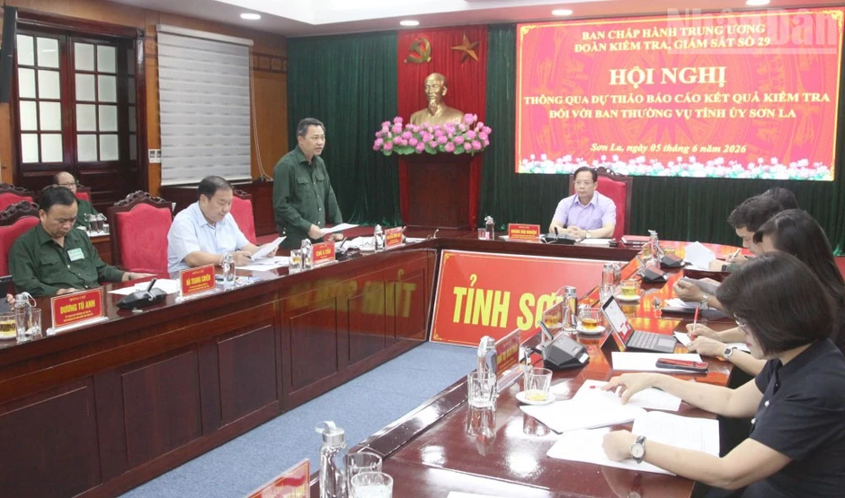 Thông qua dự thảo báo cáo kết quả kiểm tra đợt 2 đối với Ban Thường vụ Tỉnh ủy Sơn La Thông qua dự thảo báo cáo kết quả kiểm tra đợt 2 đối với Ban Thường vụ Tỉnh ủy Sơn La