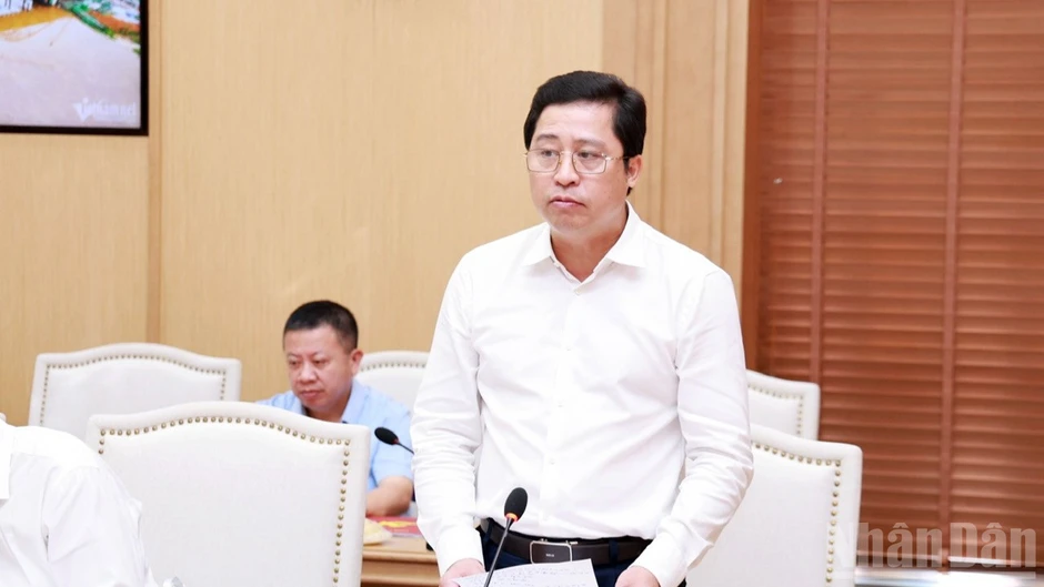 Thông qua dự thảo báo cáo kết quả kiểm tra, giám sát đợt 3 đối với Ban Thường vụ Tỉnh ủy Lào Cai Thông qua dự thảo báo cáo kết quả kiểm tra, giám sát đợt 3 đối với Ban Thường vụ Tỉnh ủy Lào Cai