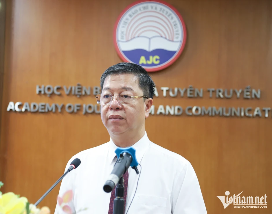 'Thông tin đúng, trúng nhưng chậm thì liệu có thể làm xoay chuyển được dư luận' 'Thông tin đúng, trúng nhưng chậm thì liệu có thể làm xoay chuyển được dư luận'