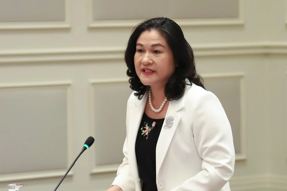 Thứ trưởng Bộ Nội vụ: Pháp lệnh người có công có hiệu lực hồi tố, giải quyết khoảng 6.000 hồ sơ liệt sĩ còn tồn đọng Thứ trưởng Bộ Nội vụ: Pháp lệnh người có công có hiệu lực hồi tố, giải quyết khoảng 6.000 hồ sơ liệt sĩ còn tồn đọng