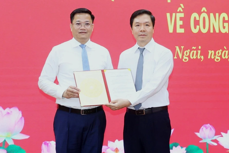 Thứ trưởng Bộ Tài chính Nguyễn Đức Tâm làm Phó Bí thư Tỉnh ủy Quảng Ngãi Thứ trưởng Bộ Tài chính Nguyễn Đức Tâm làm Phó Bí thư Tỉnh ủy Quảng Ngãi