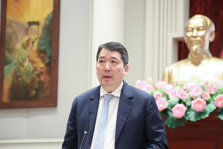 Thứ trưởng Bộ Tài chính thông tin về chính sách thuế mới với hộ kinh doanh Thứ trưởng Bộ Tài chính thông tin về chính sách thuế mới với hộ kinh doanh