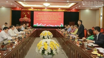 Thứ trưởng Thường trực Bộ Ngoại giao làm việc tại Sơn La về phát triển kinh tế biên giới