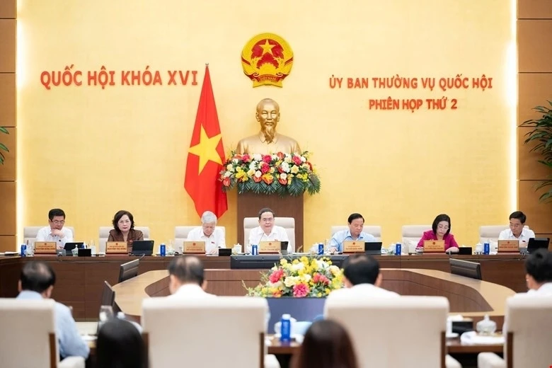 Thủ tướng ban hành kế hoạch triển khai quy định mới về hợp nhất văn bản Thủ tướng ban hành kế hoạch triển khai quy định mới về hợp nhất văn bản