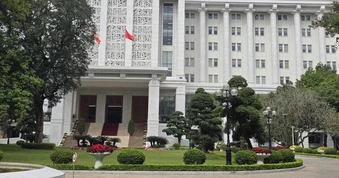 Thủ tướng bổ nhiệm thêm 1 Phó Chủ nhiệm Văn phòng Chính phủ