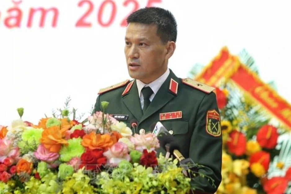 Thủ tướng bổ nhiệm Thiếu tướng Trần Xuân Mạnh làm Tư lệnh Quân khu 1 Thủ tướng bổ nhiệm Thiếu tướng Trần Xuân Mạnh làm Tư lệnh Quân khu 1