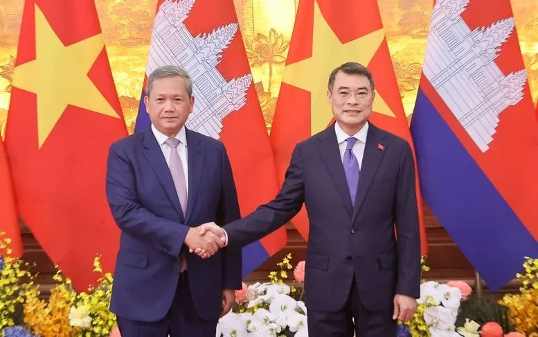 Thủ tướng Campuchia Hun Manet kết thúc chuyến thăm chính thức Việt Nam và dự AFF 2026 Thủ tướng Campuchia Hun Manet kết thúc chuyến thăm chính thức Việt Nam và dự AFF 2026