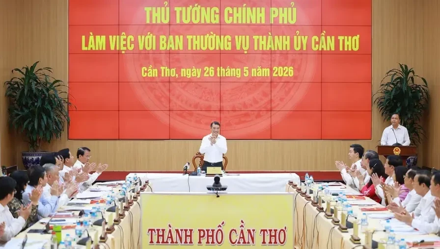 Thủ tướng: Cần Thơ cần chú trọng nghiên cứu các cơ chế đặc thù để thúc đẩy phát triển toàn diện Thủ tướng: Cần Thơ cần chú trọng nghiên cứu các cơ chế đặc thù để thúc đẩy phát triển toàn diện