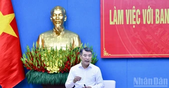 Thủ tướng Chính phủ Lê Minh Hưng chủ trì cuộc làm việc với Ban Thường vụ Tỉnh ủy Phú Thọ