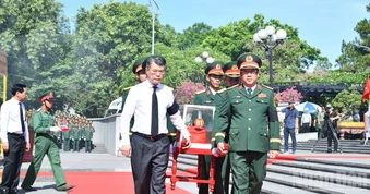 Thủ tướng Chính phủ Lê Minh Hưng dự lễ truy điệu và an táng hài cốt liệt sĩ tại Nghĩa trang Liệt sĩ Quốc gia đường 9, Quảng Trị