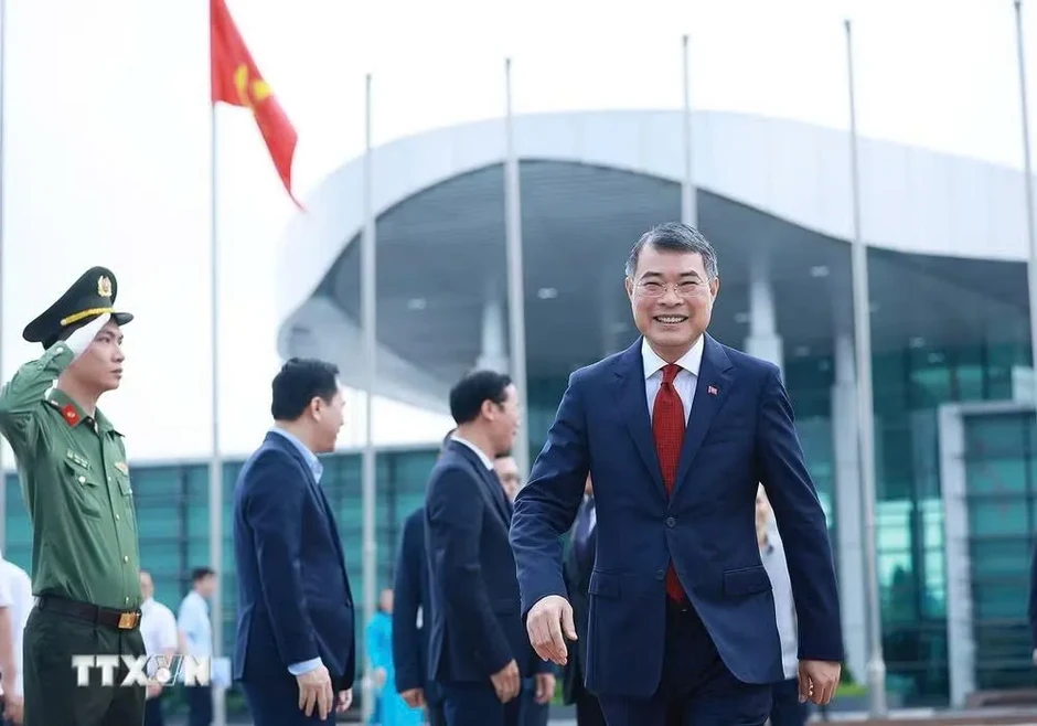 Thủ tướng Chính phủ Lê Minh Hưng lên đường dự Hội nghị Cấp cao ASEAN Thủ tướng Chính phủ Lê Minh Hưng lên đường dự Hội nghị Cấp cao ASEAN