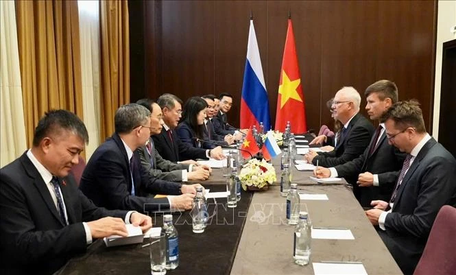 Thủ tướng Chính phủ Lê Minh Hưng tiếp Tổng Giám đốc Quỹ Đầu tư trực tiếp Nga