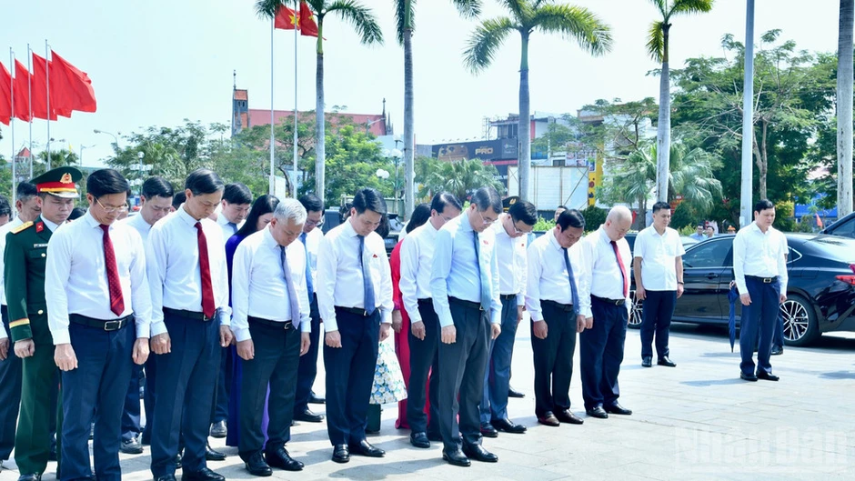 Thủ tướng Chính phủ Lê Minh Hưng thực hiện các hoạt động tri ân người có công tại Hải Phòng Thủ tướng Chính phủ Lê Minh Hưng thực hiện các hoạt động tri ân người có công tại Hải Phòng