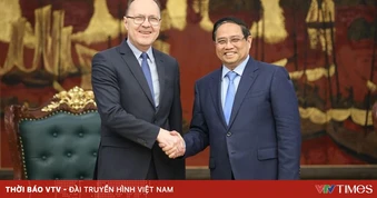 Thủ tướng Chính phủ Phạm Minh Chính làm việc với Đại sứ Nga