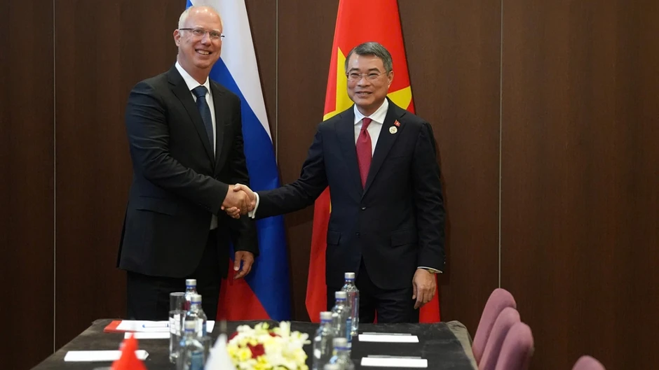 Thủ tướng Chính phủ tiếp Tổng Giám đốc Quỹ Đầu tư trực tiếp Nga Kiril Dmitriev Thủ tướng Chính phủ tiếp Tổng Giám đốc Quỹ Đầu tư trực tiếp Nga Kiril Dmitriev
