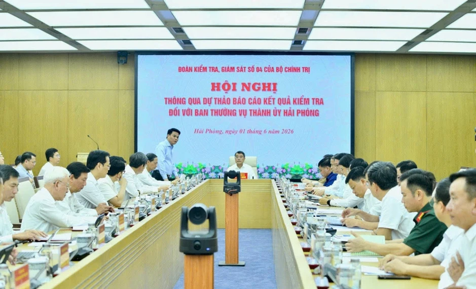 Thủ tướng chủ trì hội nghị thông qua báo cáo kết quả kiểm tra tại Hải Phòng Thủ tướng chủ trì hội nghị thông qua báo cáo kết quả kiểm tra tại Hải Phòng