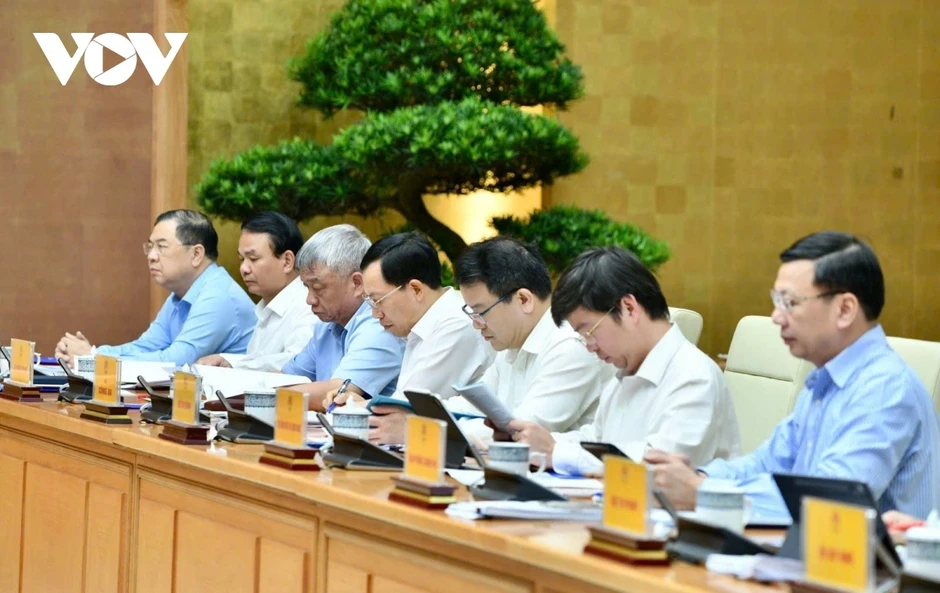 Thủ tướng: Chuyển đổi mô hình sản xuất để không bị mất lợi thế cạnh tranh Thủ tướng: Chuyển đổi mô hình sản xuất để không bị mất lợi thế cạnh tranh