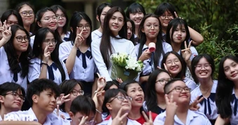 Thủ tướng: Có thể sáp nhập, giảm 50% đầu mối trường học nếu đủ điều kiện