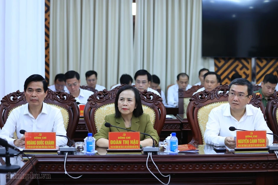 Thủ tướng: Địa phương chủ động đề xuất phương án sắp xếp xã, phường nếu cần Thủ tướng: Địa phương chủ động đề xuất phương án sắp xếp xã, phường nếu cần