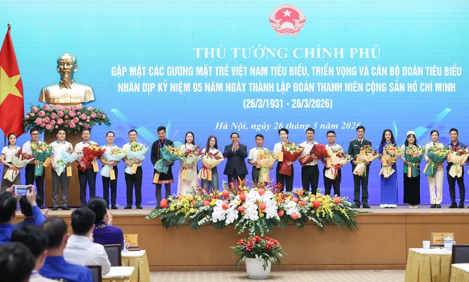 Thủ tướng: Đoàn viên, thanh niên hăng hái đi đầu thực hiện '6 tiên phong' Thủ tướng: Đoàn viên, thanh niên hăng hái đi đầu thực hiện '6 tiên phong'