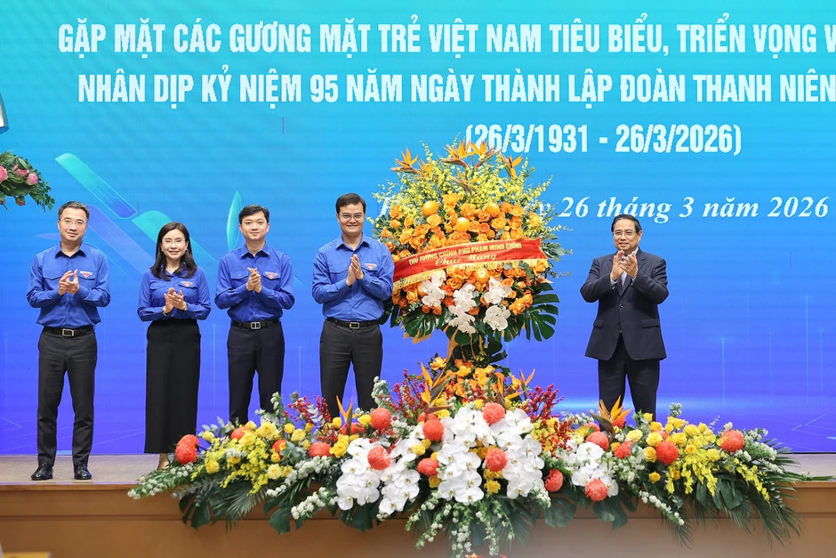 Thủ tướng: Đoàn viên, thanh niên hăng hái đi đầu thực hiện '6 tiên phong' Thủ tướng: Đoàn viên, thanh niên hăng hái đi đầu thực hiện '6 tiên phong'