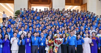 Thủ tướng: Đoàn viên, thanh niên hăng hái đi đầu thực hiện '6 tiên phong'