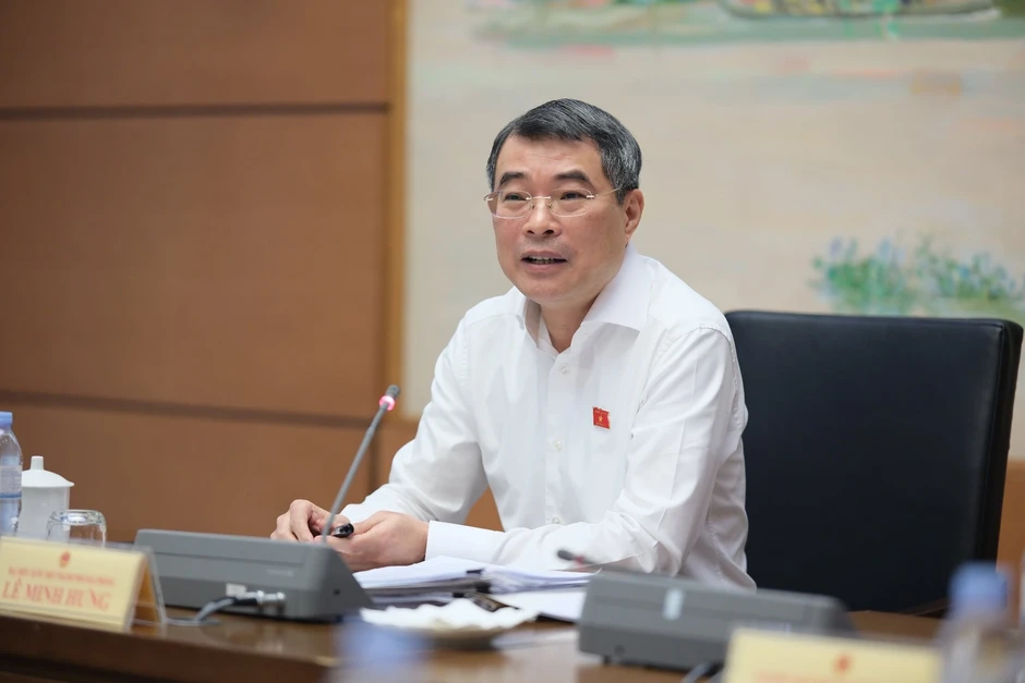 Thủ tướng: Dự kiến nâng ngưỡng miễn thuế hộ kinh doanh lên mức khoảng 1 tỉ đồng Thủ tướng: Dự kiến nâng ngưỡng miễn thuế hộ kinh doanh lên mức khoảng 1 tỉ đồng