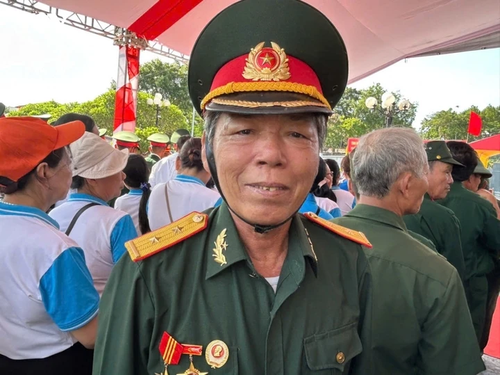 Thủ tướng dự lễ truy điệu, an táng 28 hài cốt liệt sĩ tại Quảng Trị Thủ tướng dự lễ truy điệu, an táng 28 hài cốt liệt sĩ tại Quảng Trị