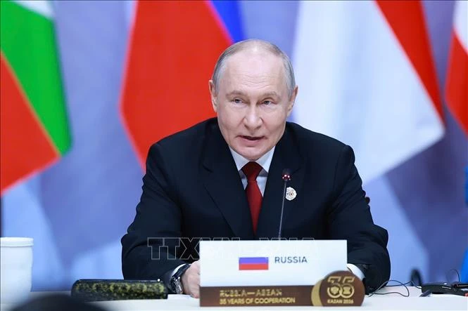 Thủ tướng dự Phiên họp toàn thể Hội nghị Cấp cao Kỷ niệm 35 năm quan hệ ASEAN - Nga Thủ tướng dự Phiên họp toàn thể Hội nghị Cấp cao Kỷ niệm 35 năm quan hệ ASEAN - Nga