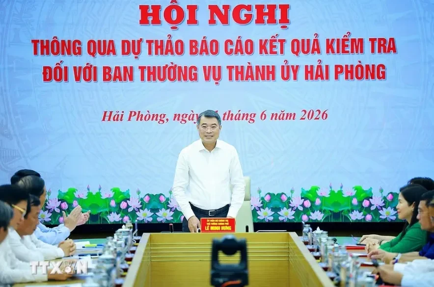 Thủ tướng: Hải Phòng phải đi đầu trong đổi mới mô hình tăng trưởng, chuyển đổi số