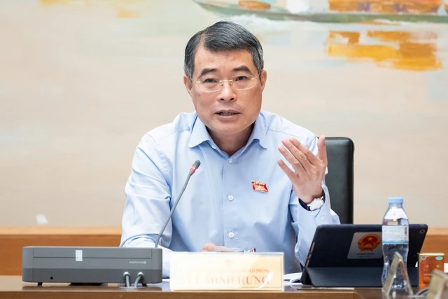 Thủ tướng: Không chấp nhận tăng trưởng cao mà đánh đổi bằng bất ổn vĩ mô Thủ tướng: Không chấp nhận tăng trưởng cao mà đánh đổi bằng bất ổn vĩ mô