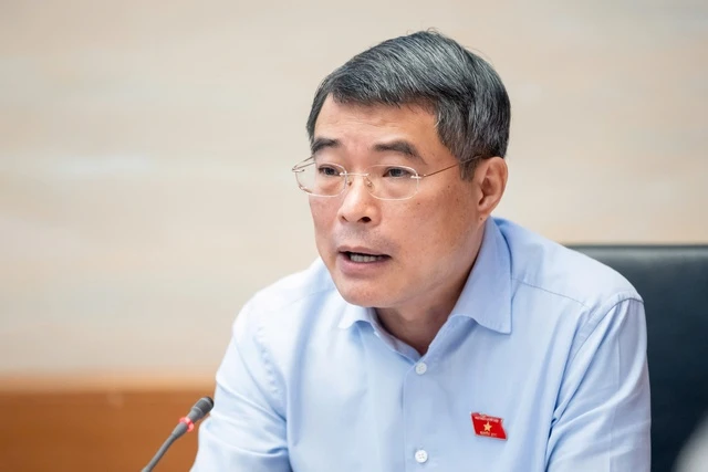 Thủ tướng: Không chấp nhận tăng trưởng cao mà đánh đổi bằng bất ổn vĩ mô Thủ tướng: Không chấp nhận tăng trưởng cao mà đánh đổi bằng bất ổn vĩ mô