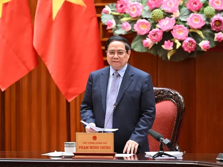 Thủ tướng: Không để thiếu xăng dầu cho sản xuất, kinh doanh, tiêu dùng Thủ tướng: Không để thiếu xăng dầu cho sản xuất, kinh doanh, tiêu dùng