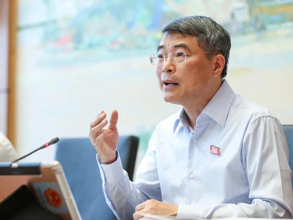 Thủ tướng: Không thể chấp nhận việc người dân phải trả chi phí cao cho thuốc Thủ tướng: Không thể chấp nhận việc người dân phải trả chi phí cao cho thuốc