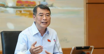 Thủ tướng: Không thể chấp nhận việc người dân phải trả chi phí cao cho thuốc