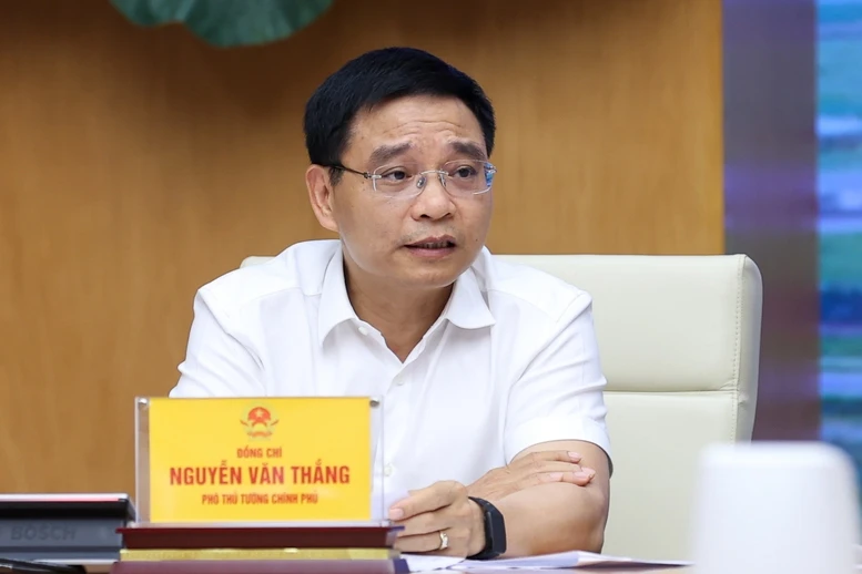 Thủ tướng: Kiên quyết không lùi tiến độ các dự án trọng điểm quốc gia nếu không có lý do chính đáng