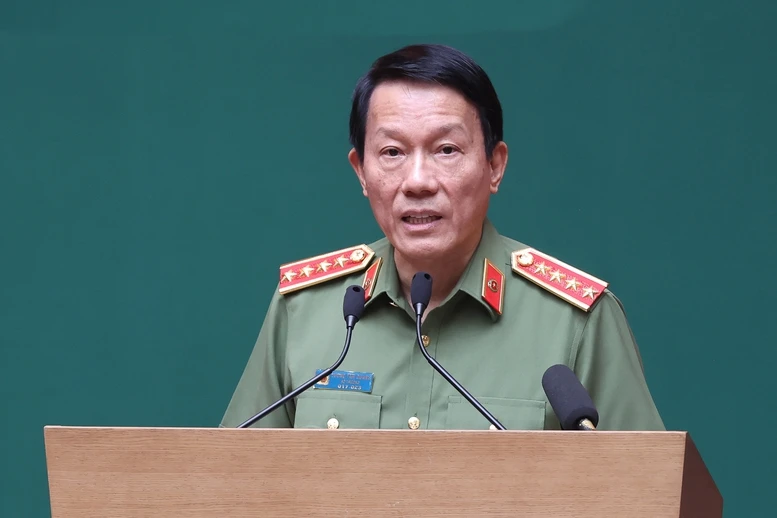 Thủ tướng: Kiến tạo môi trường an ninh, an toàn cho phát triển để đất nước bứt phá đi lên Thủ tướng: Kiến tạo môi trường an ninh, an toàn cho phát triển để đất nước bứt phá đi lên