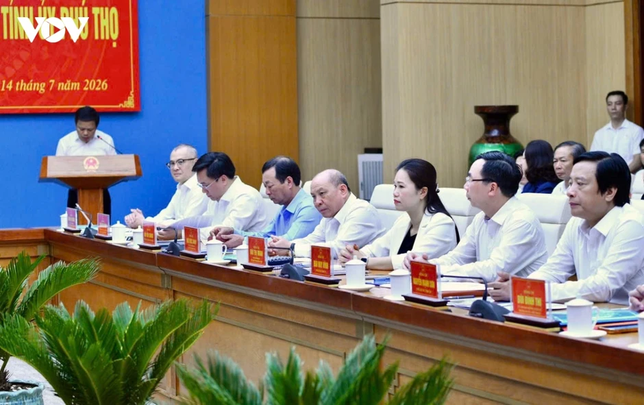 Thủ tướng làm việc với Ban Thường vụ Tỉnh uỷ Phú Thọ