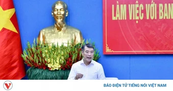 Thủ tướng làm việc với Ban Thường vụ Tỉnh uỷ Phú Thọ