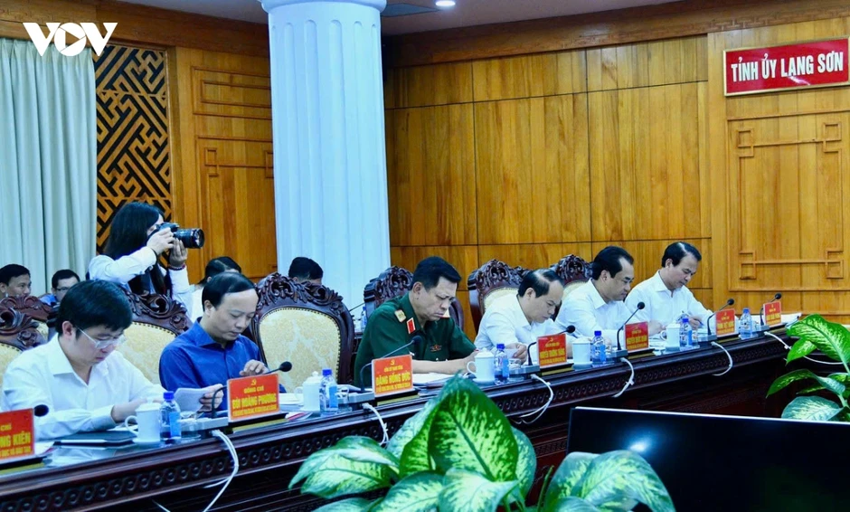 Thủ tướng: Lạng Sơn phát huy lợi thế tỉnh biên giới để tạo động lực tăng trưởng Thủ tướng: Lạng Sơn phát huy lợi thế tỉnh biên giới để tạo động lực tăng trưởng