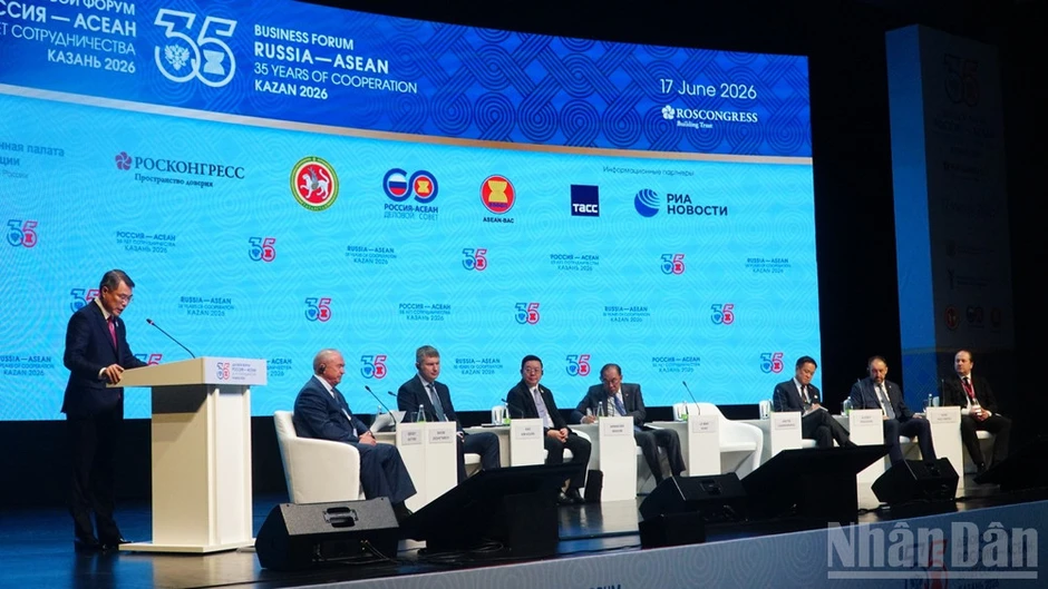 Thủ tướng Lê Minh Hưng chia sẻ định hướng hợp tác trọng tâm ASEAN-Nga Thủ tướng Lê Minh Hưng chia sẻ định hướng hợp tác trọng tâm ASEAN-Nga