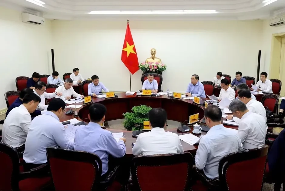 Thủ tướng Lê Minh Hưng chủ trì cuộc họp tháo gỡ vướng mắc, thúc đẩy triển khai dự án sân bay Long Thành Thủ tướng Lê Minh Hưng chủ trì cuộc họp tháo gỡ vướng mắc, thúc đẩy triển khai dự án sân bay Long Thành