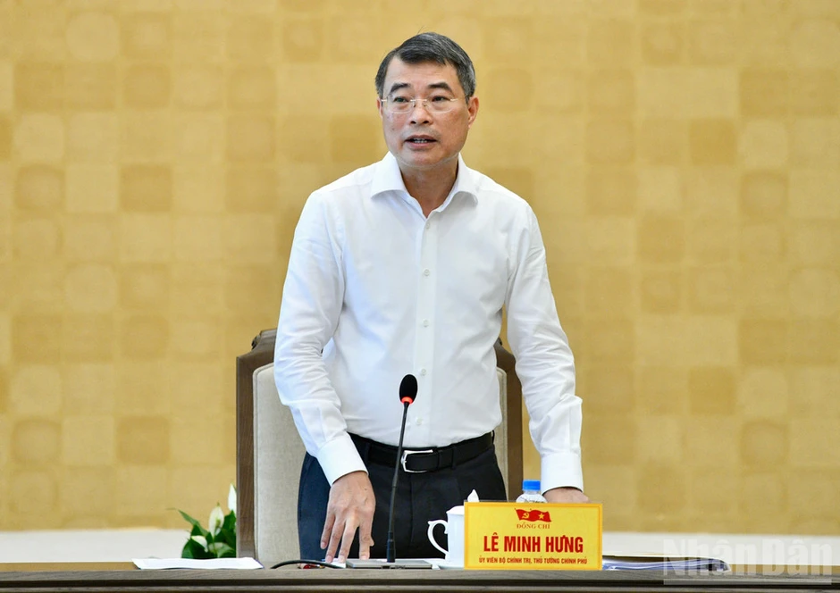 Thủ tướng Lê Minh Hưng chủ trì cuộc làm việc với Ban Thường vụ Tỉnh ủy Lào Cai Thủ tướng Lê Minh Hưng chủ trì cuộc làm việc với Ban Thường vụ Tỉnh ủy Lào Cai
