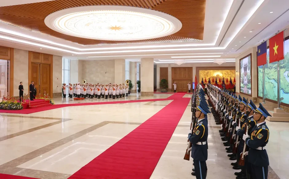 Thủ tướng Lê Minh Hưng chủ trì lễ đón chính thức Thủ tướng Liechtenstein Thủ tướng Lê Minh Hưng chủ trì lễ đón chính thức Thủ tướng Liechtenstein