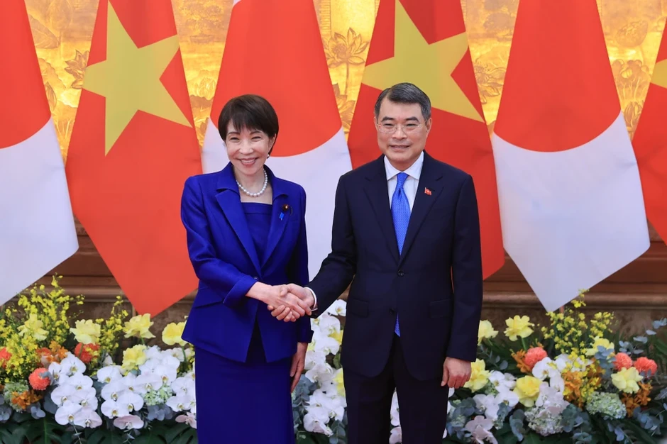 Thủ tướng Lê Minh Hưng chủ trì lễ đón chính thức Thủ tướng Nhật Bản Takaichi Sanae