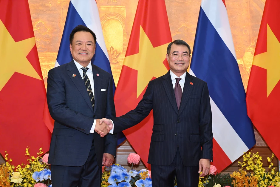 Thủ tướng Lê Minh Hưng chủ trì lễ đón chính thức Thủ tướng Thái Lan Thủ tướng Lê Minh Hưng chủ trì lễ đón chính thức Thủ tướng Thái Lan