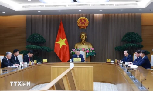 Thủ tướng Lê Minh Hưng điện đàm với Thủ tướng Singapore Thủ tướng Lê Minh Hưng điện đàm với Thủ tướng Singapore